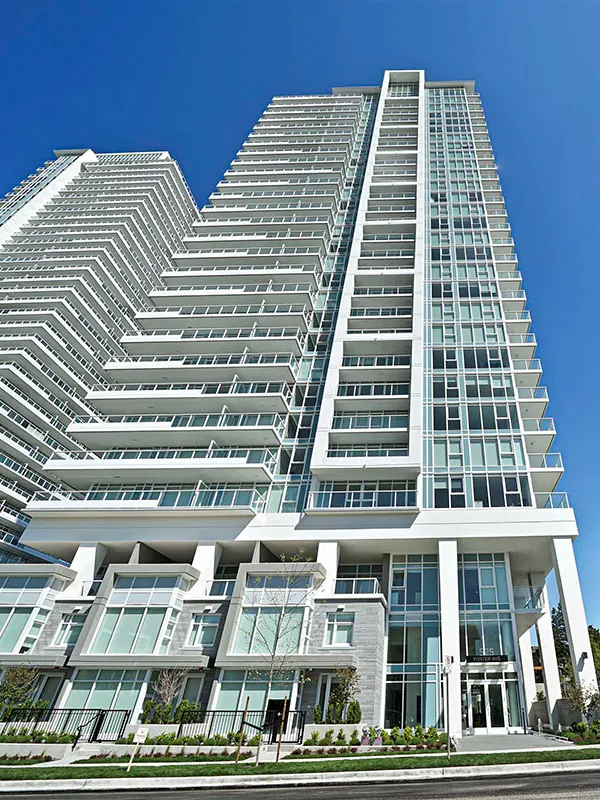 525 Foster Avenue